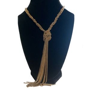 Deep chain Knecklace
